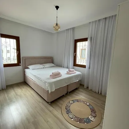 Otel 3+1 Genis Bahceli Mustakil